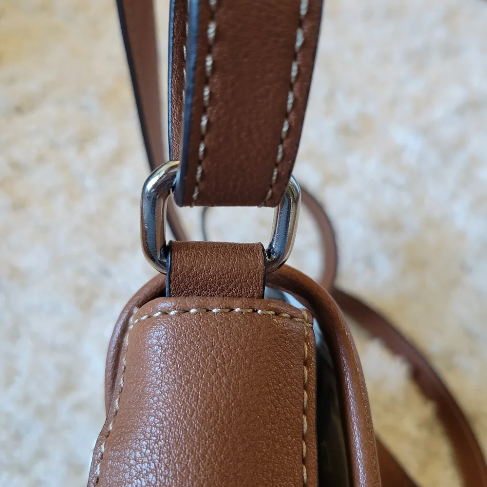 Chaps Watercolor Floral Crossbody Bag Purse‎ Faux Leather Flap Snap